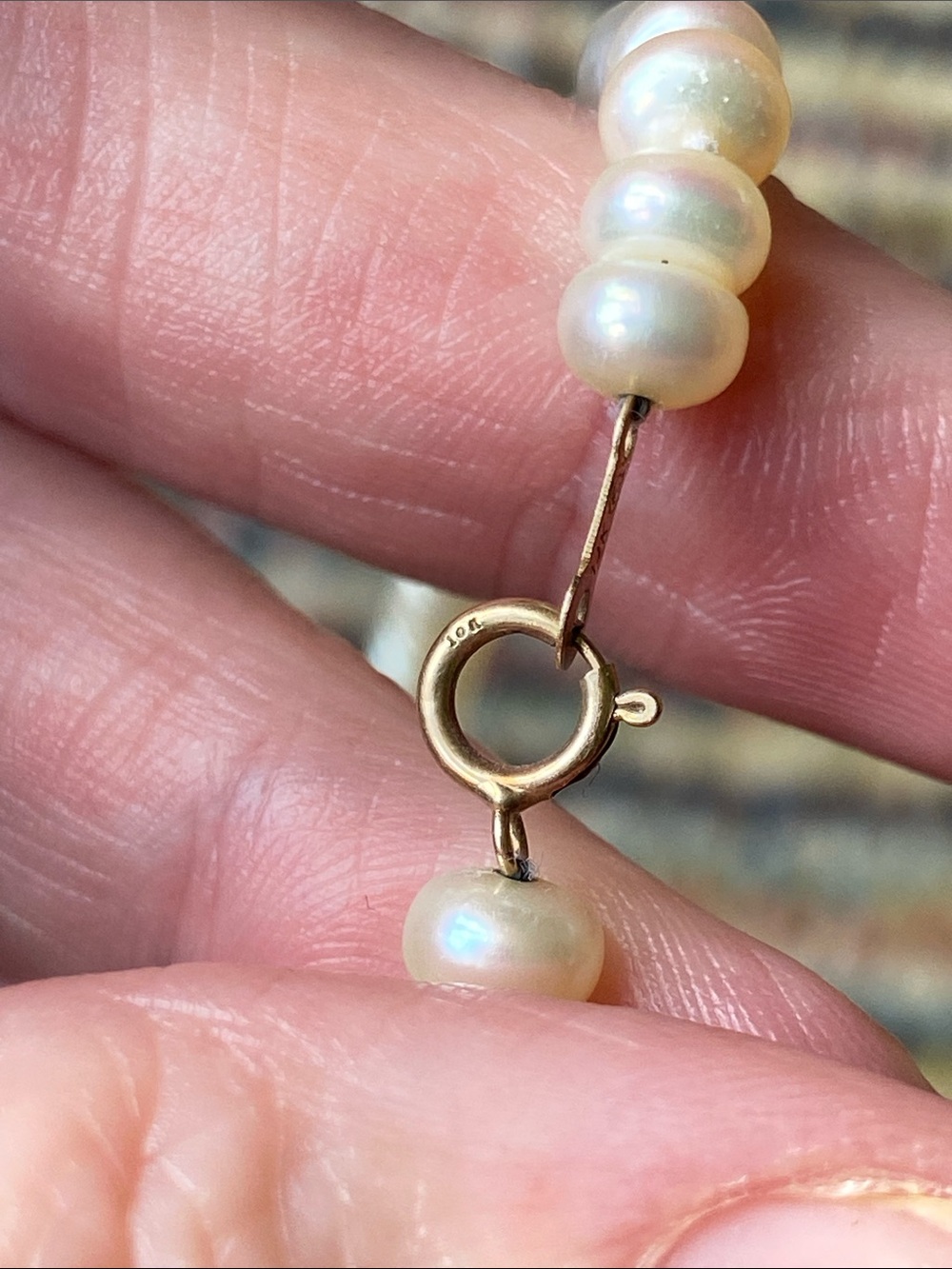 Classic Pearl Necklace and Bracelet Set - White Freshwater Pearl and 10k clasps - Picture 4 of 5